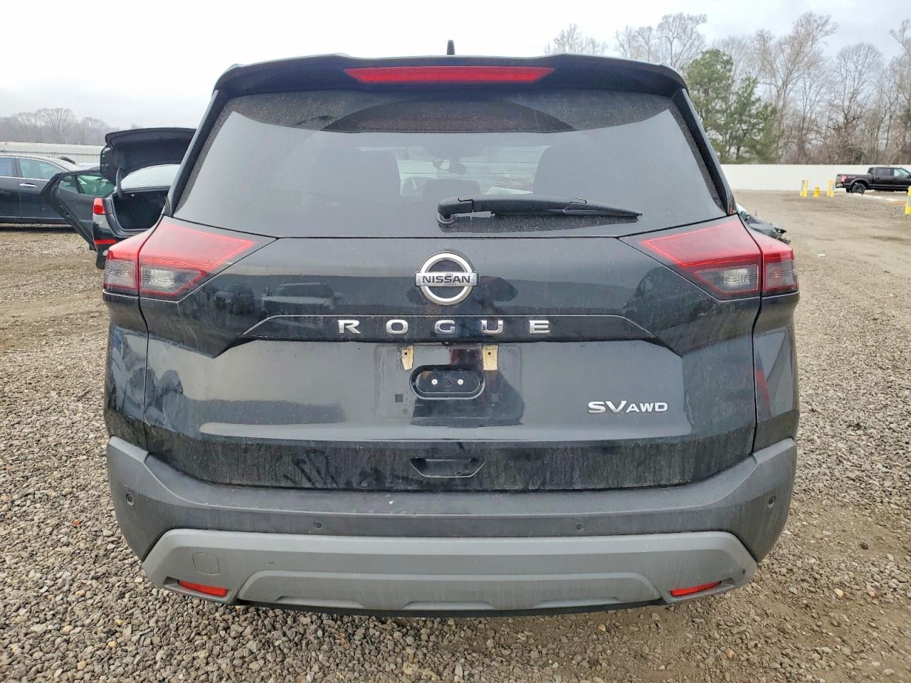 2021 NISSAN ROGUE SV photo 6