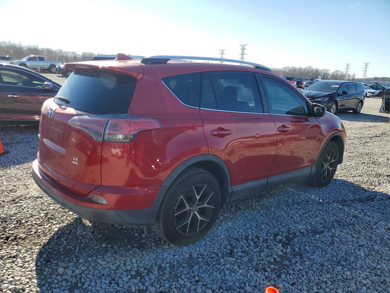 2016 TOYOTA RAV4 LE photo 3