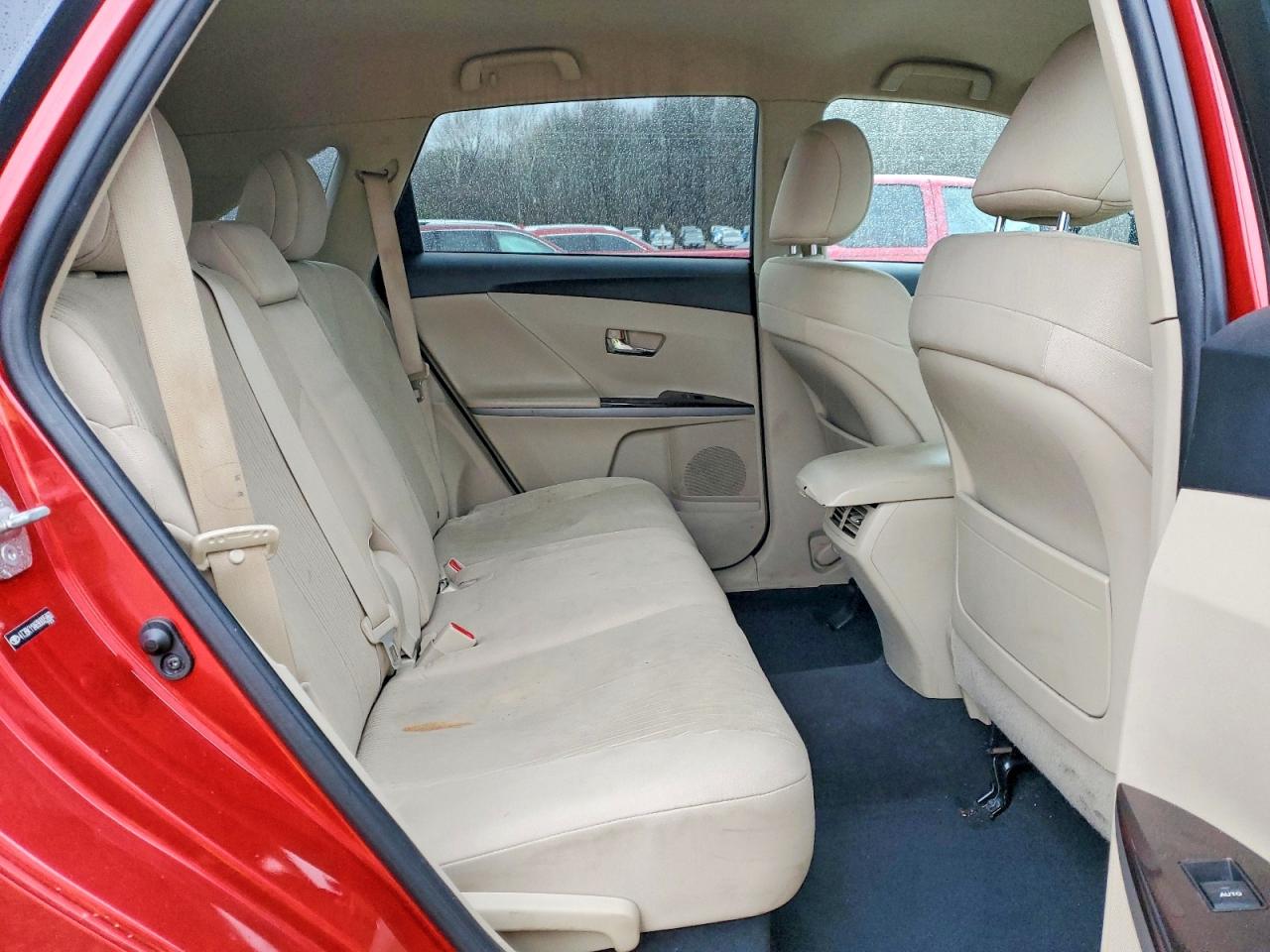 2009 TOYOTA VENZA photo 10