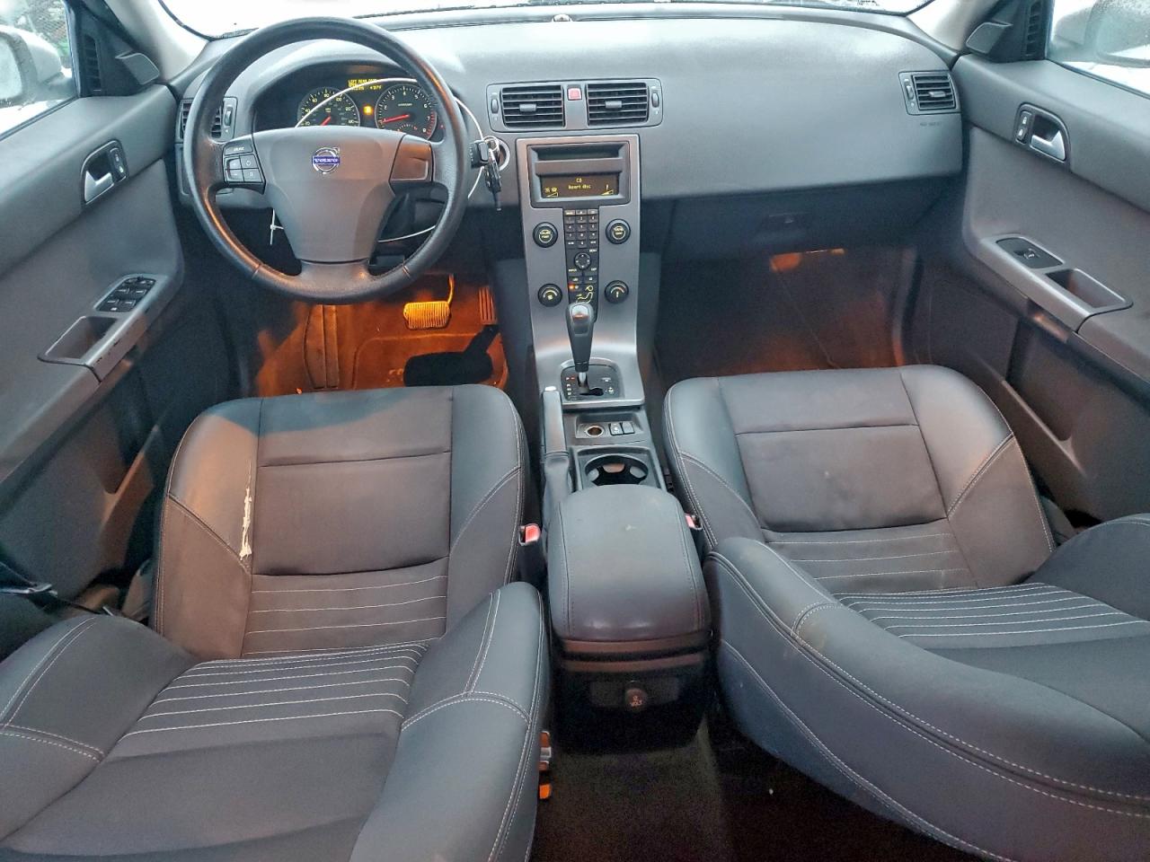 2005 VOLVO S40 2.4I photo 8