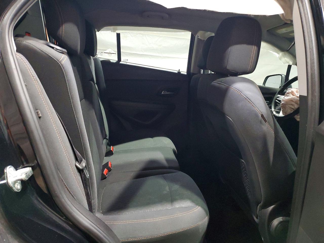 2018 CHEVROLET TRAX LS photo 11