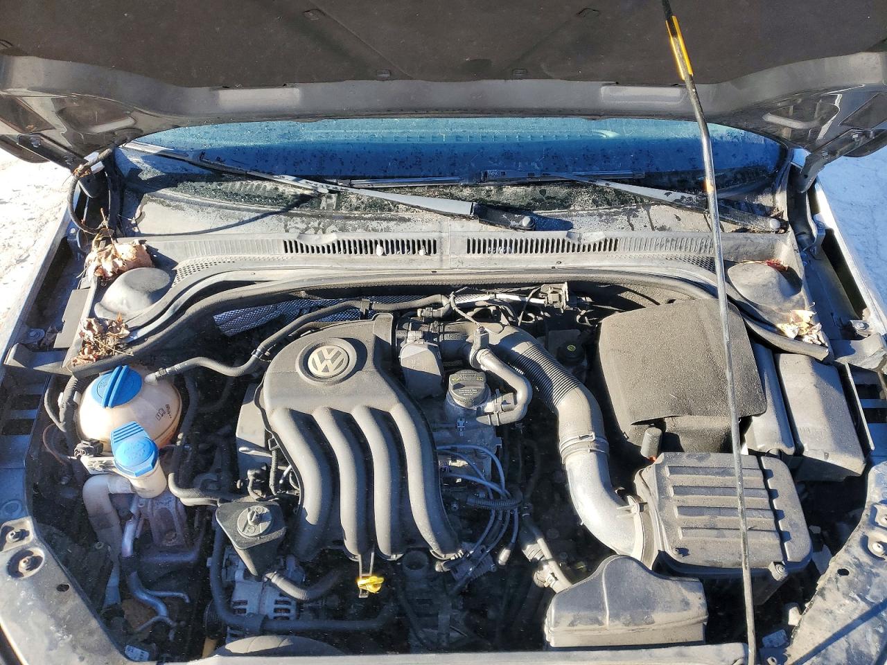2015 VOLKSWAGEN JETTA BASE photo 21