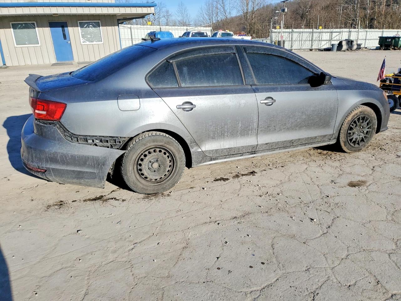 2015 VOLKSWAGEN JETTA BASE photo 5