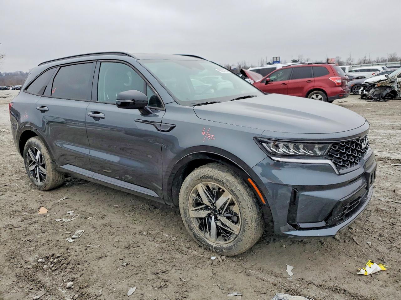 2022 KIA SORENTO S photo 7