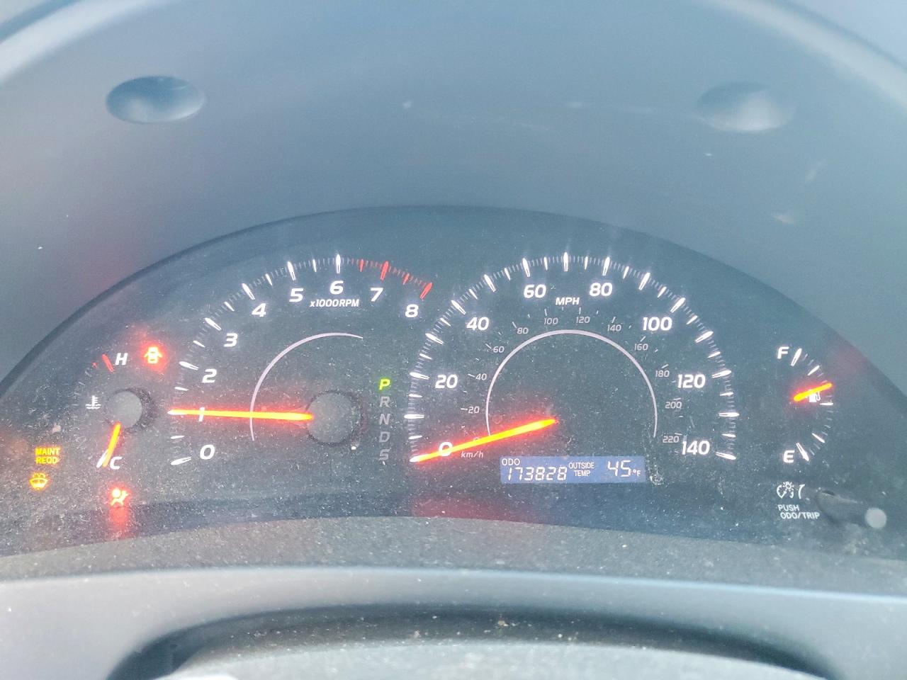 2010 TOYOTA CAMRY BASE photo 9