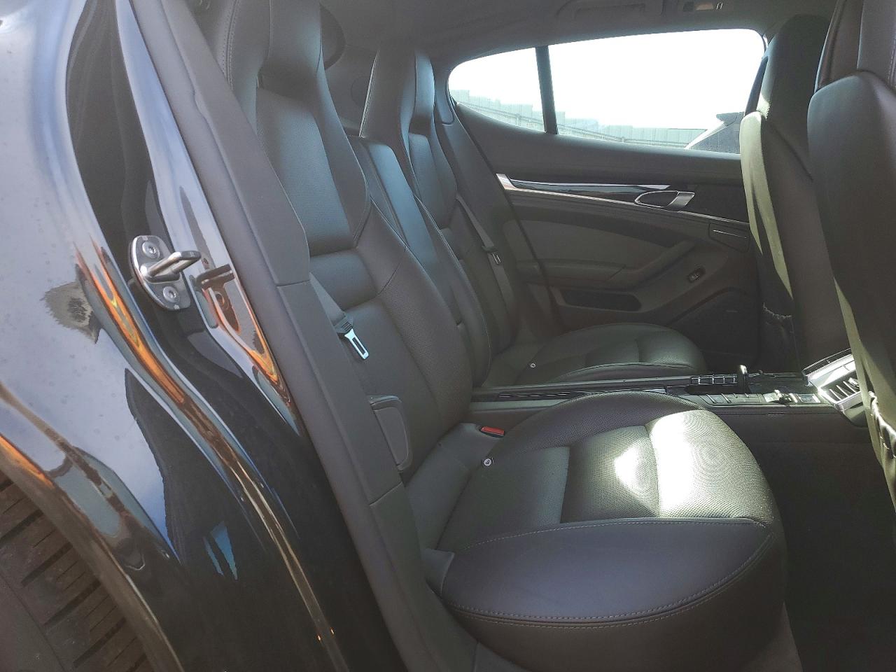 2014 PORSCHE PANAMERA 2 photo 10