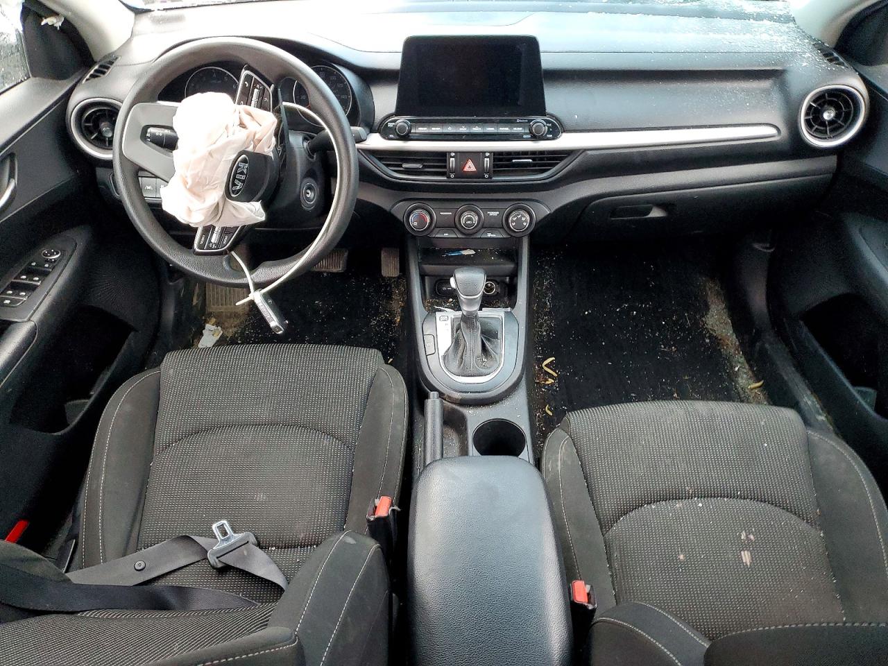 2021 KIA FORTE LXS photo 8