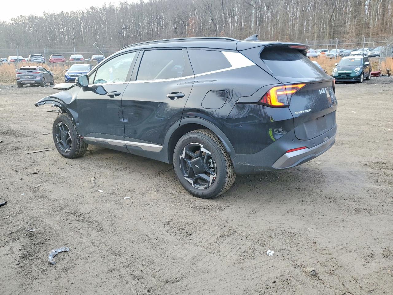 2026 KIA SPORTAGE EX photo 3