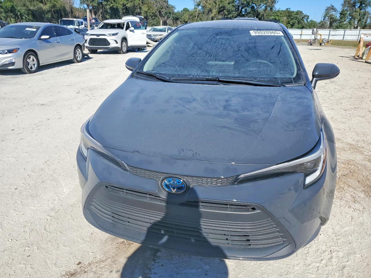2025 TOYOTA COROLLA LE photo 5