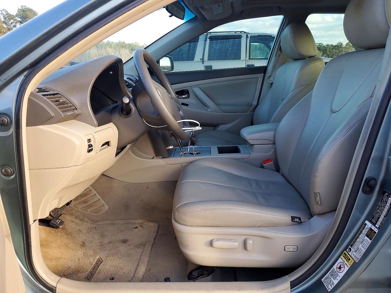 2009 TOYOTA CAMRY BASE photo 7