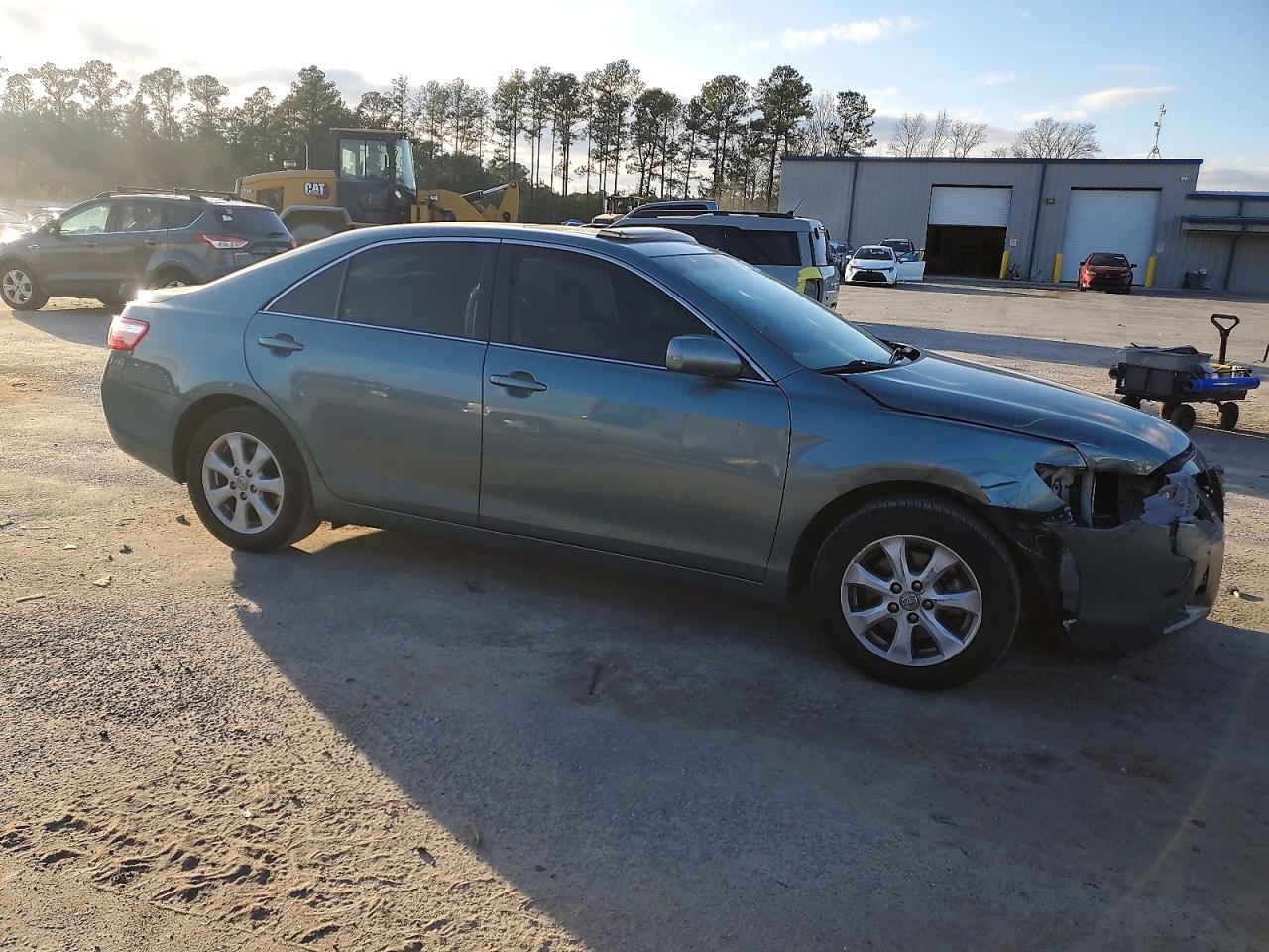 2009 TOYOTA CAMRY BASE photo 4