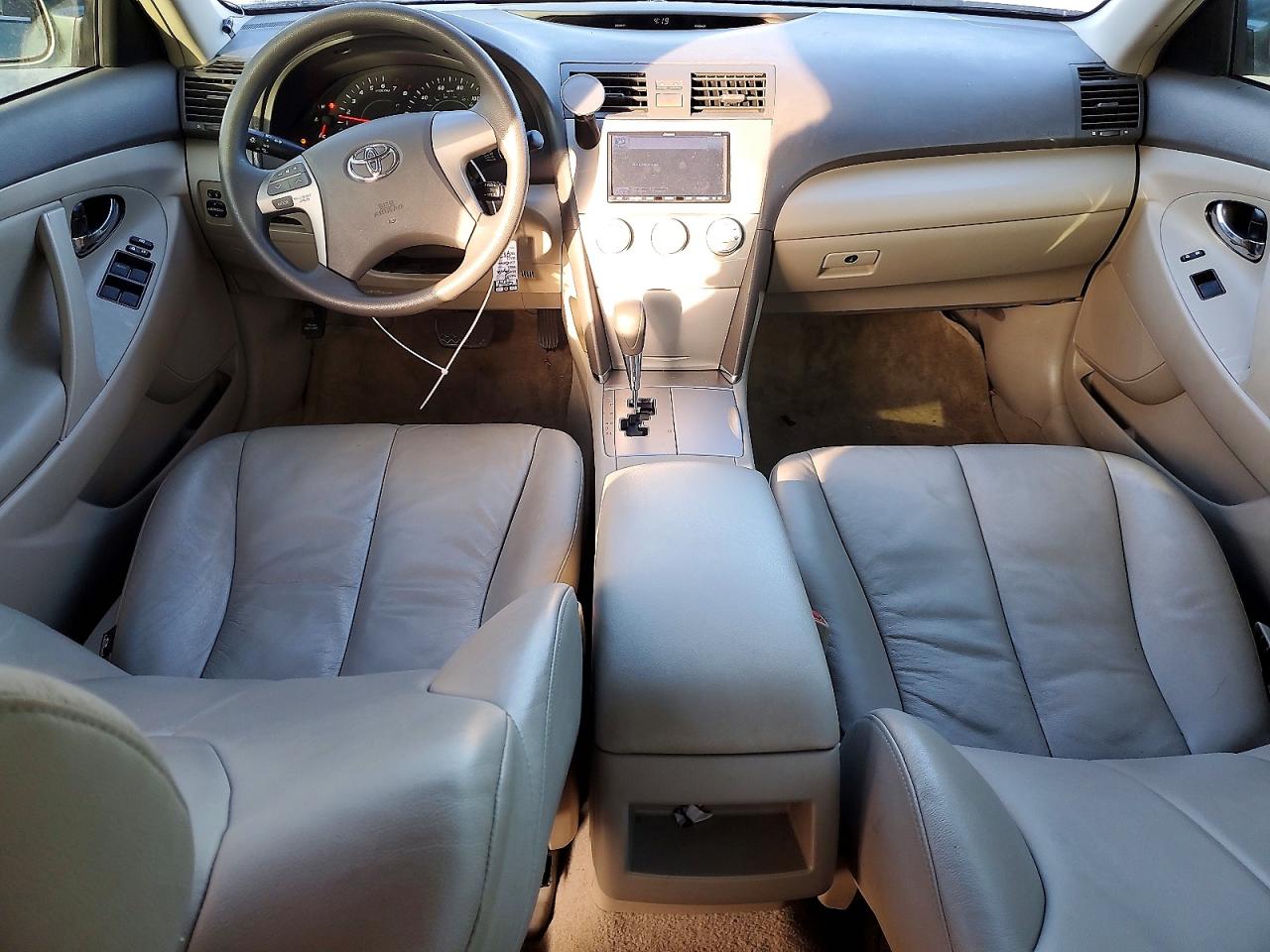 2009 TOYOTA CAMRY BASE photo 8