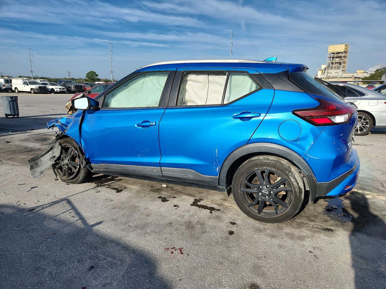 2022 NISSAN KICKS SV photo 3