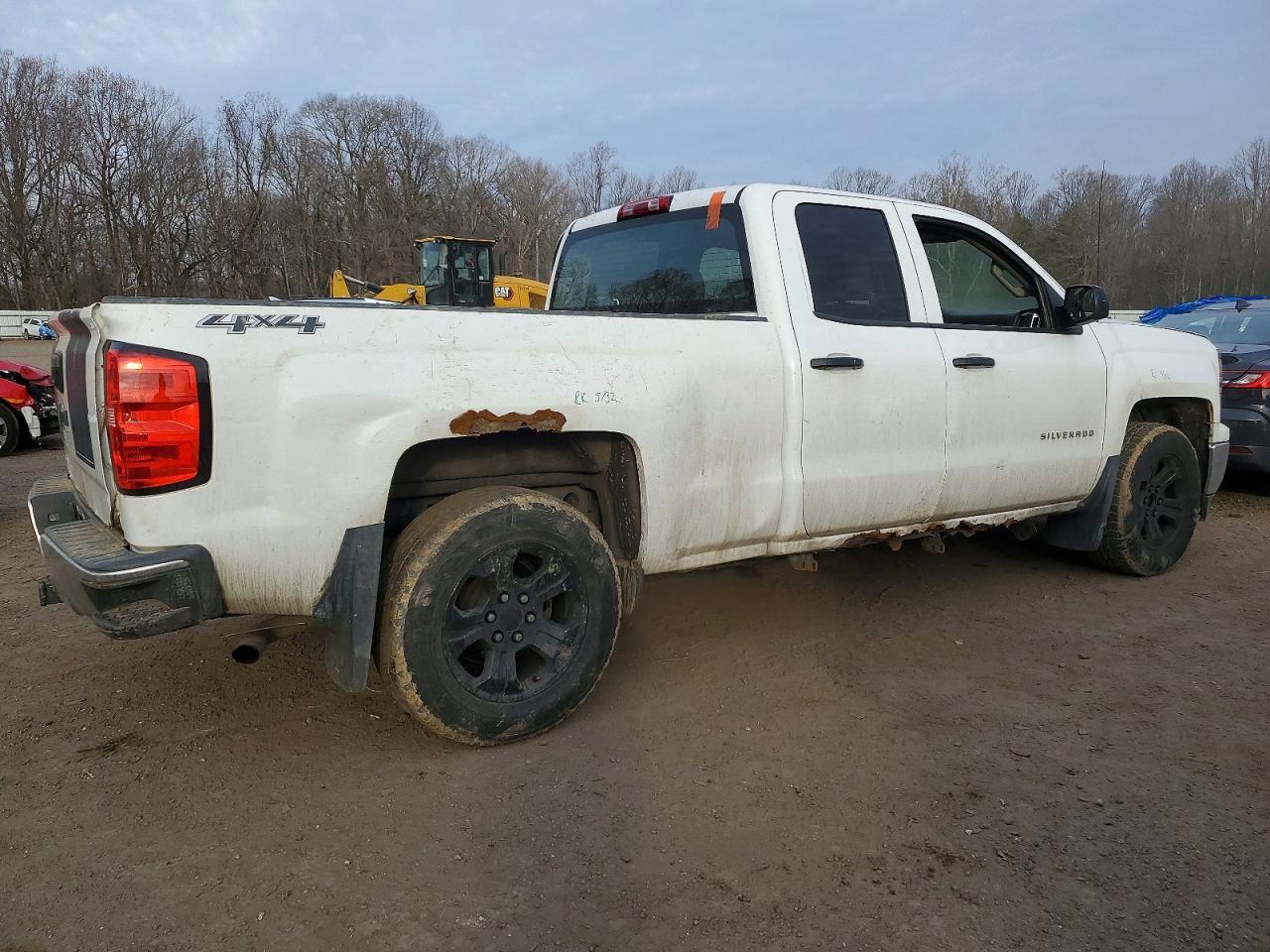 2014 CHEVROLET SILVERADO K1500 LT photo 3