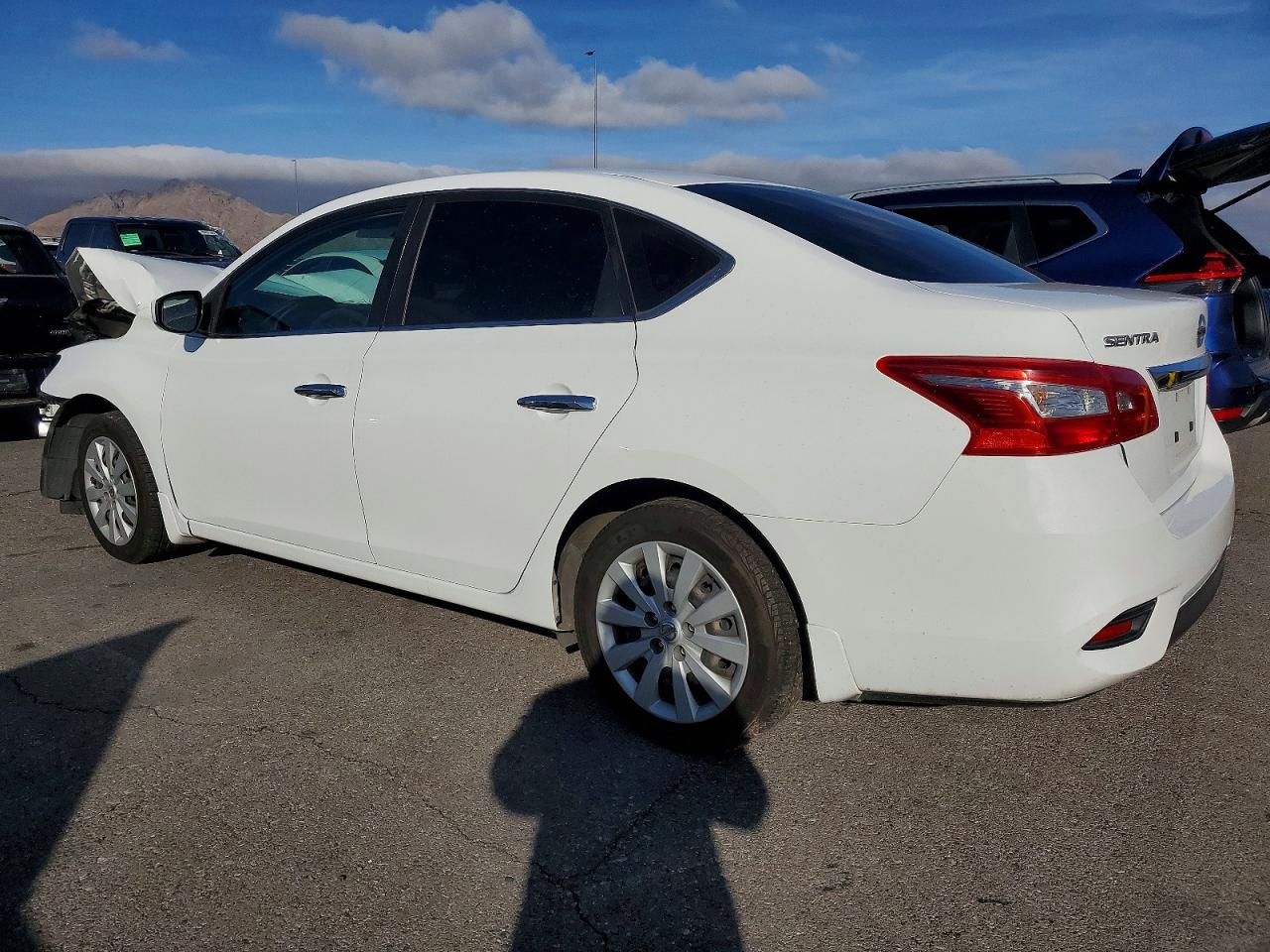 2019 NISSAN SENTRA S photo 2