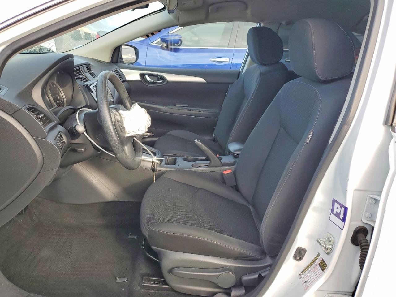 2019 NISSAN SENTRA S photo 7