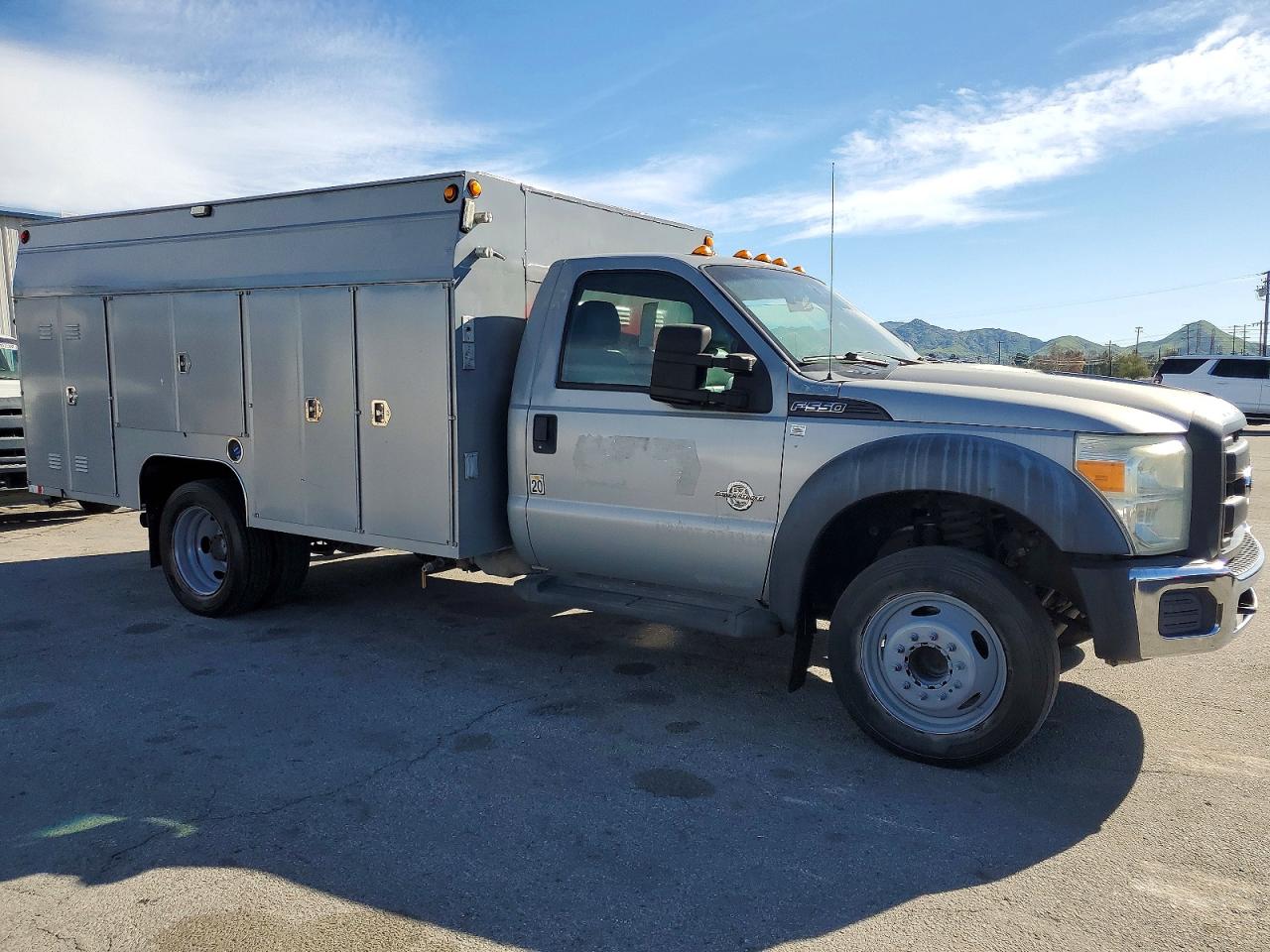 2013 FORD F550