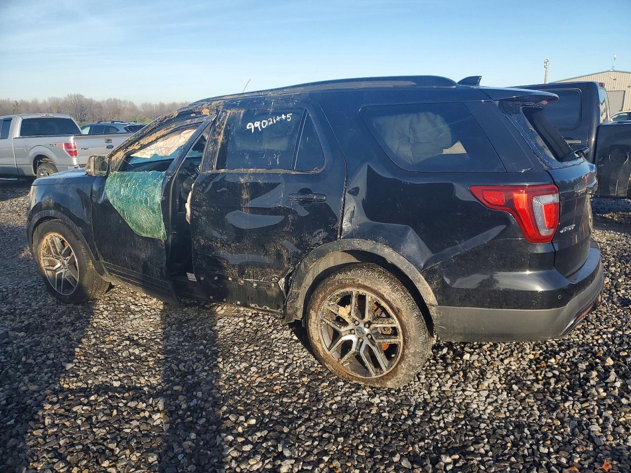 2016 FORD EXPLORER SPORT photo 2