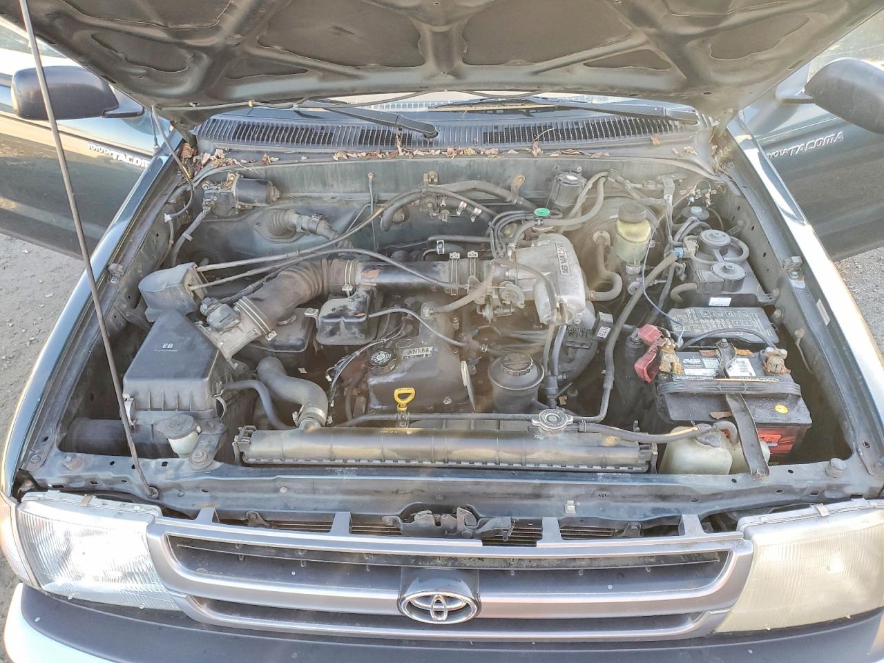 1998 TOYOTA TACOMA XTRACAB photo 11