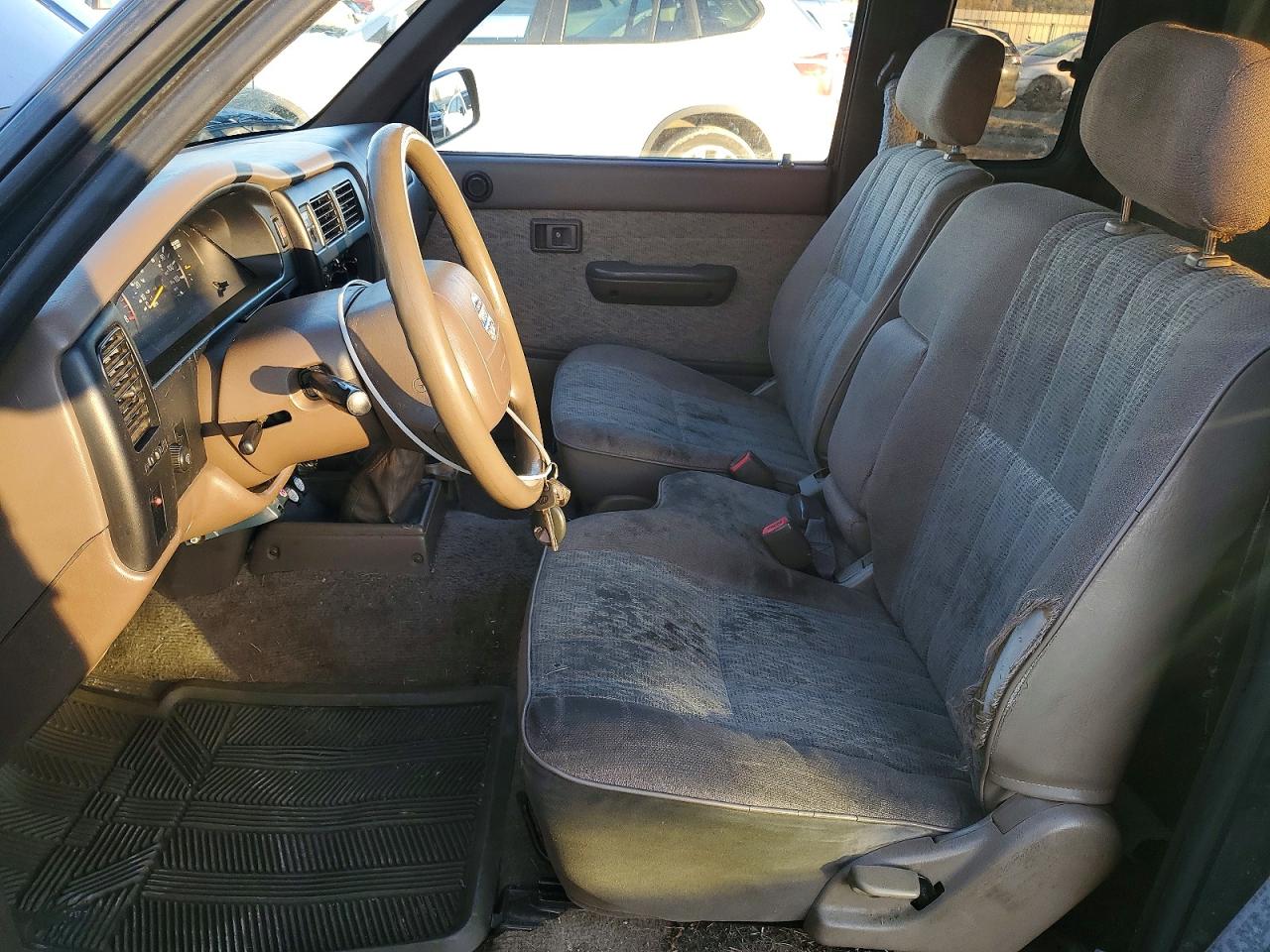 1998 TOYOTA TACOMA XTRACAB photo 7