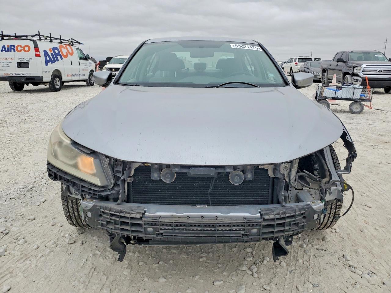 2017 HONDA ACCORD LX photo 5