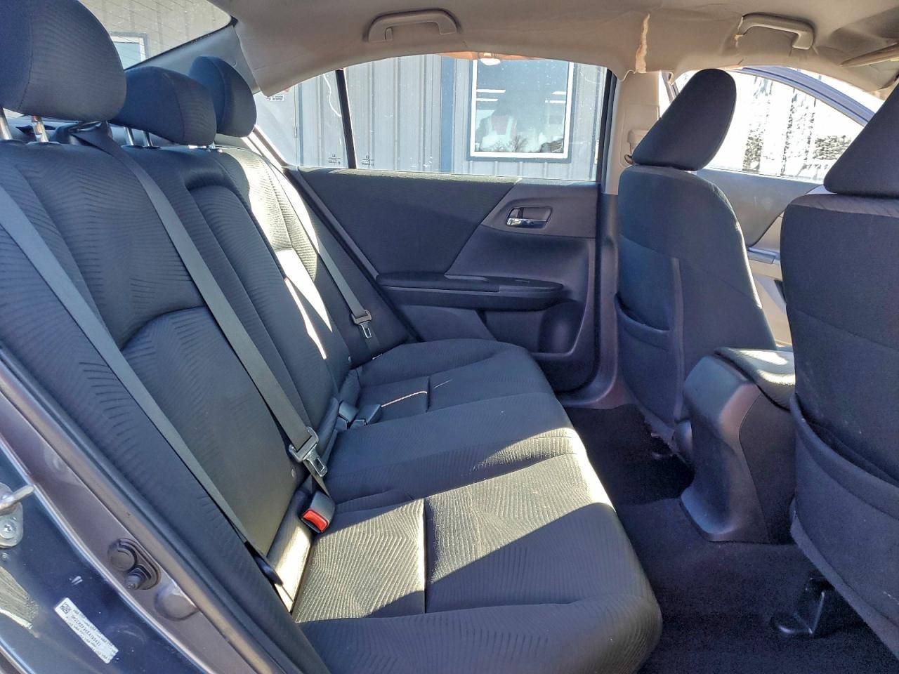2014 HONDA ACCORD LX photo 28