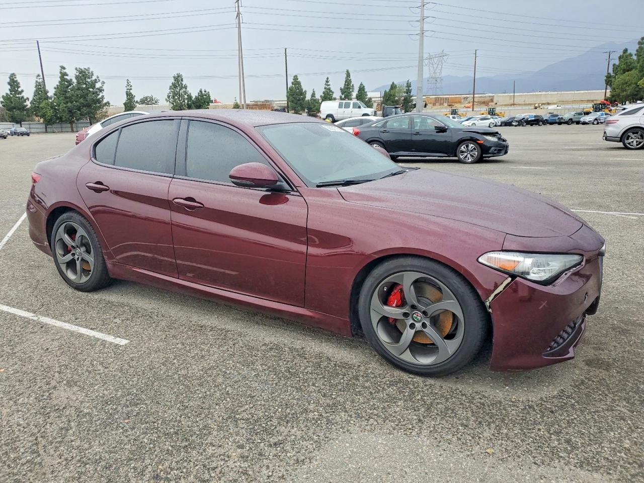 2019 ALFA ROMEO GIULIA photo 4