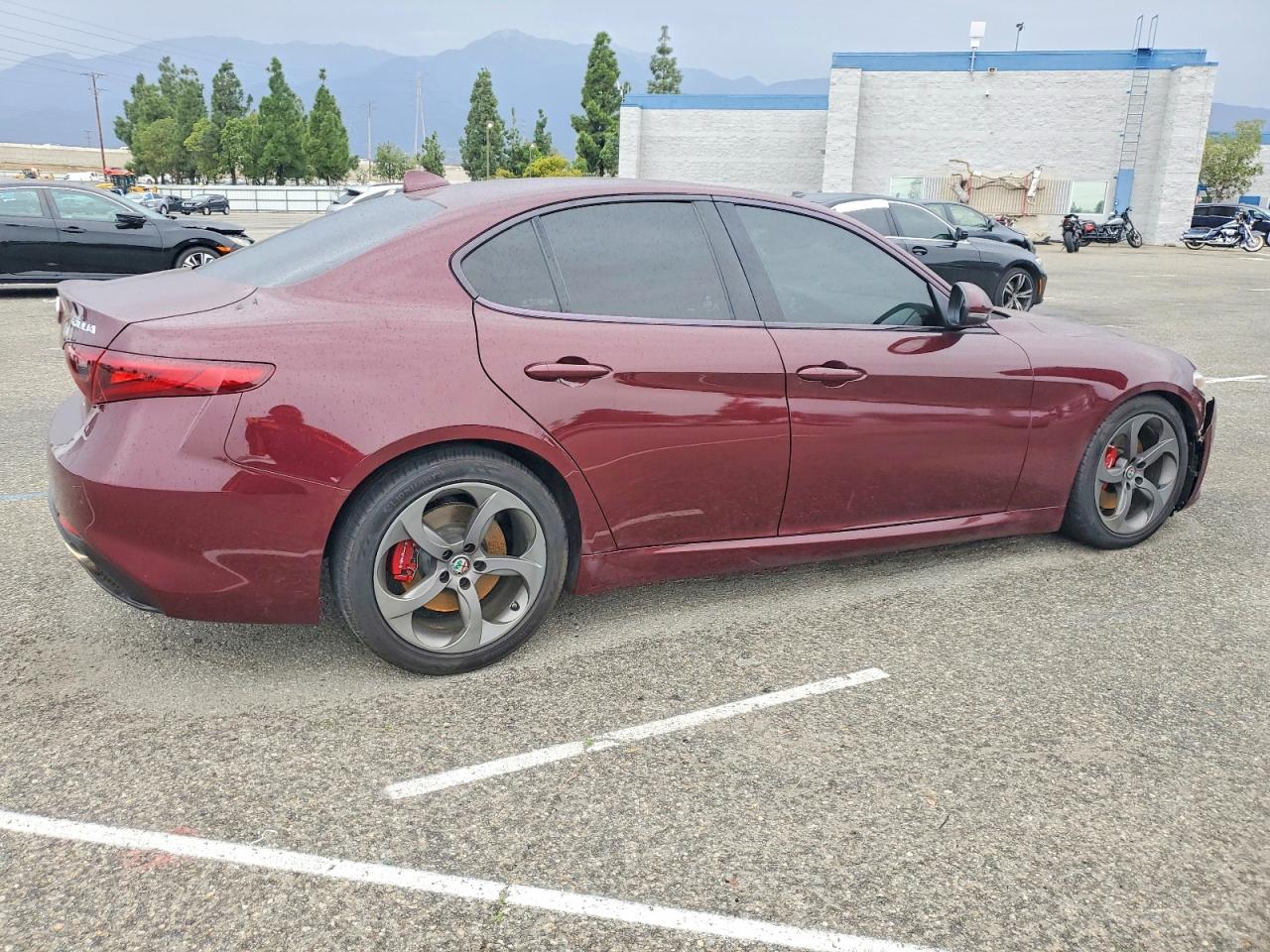 2019 ALFA ROMEO GIULIA photo 3
