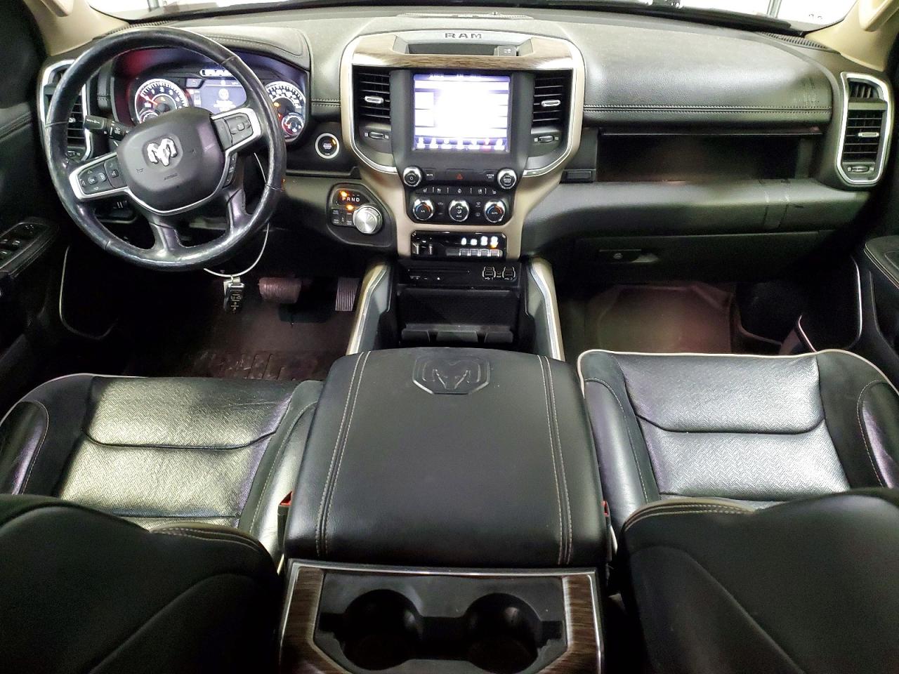2019 RAM 1500 LARAMIE photo 8