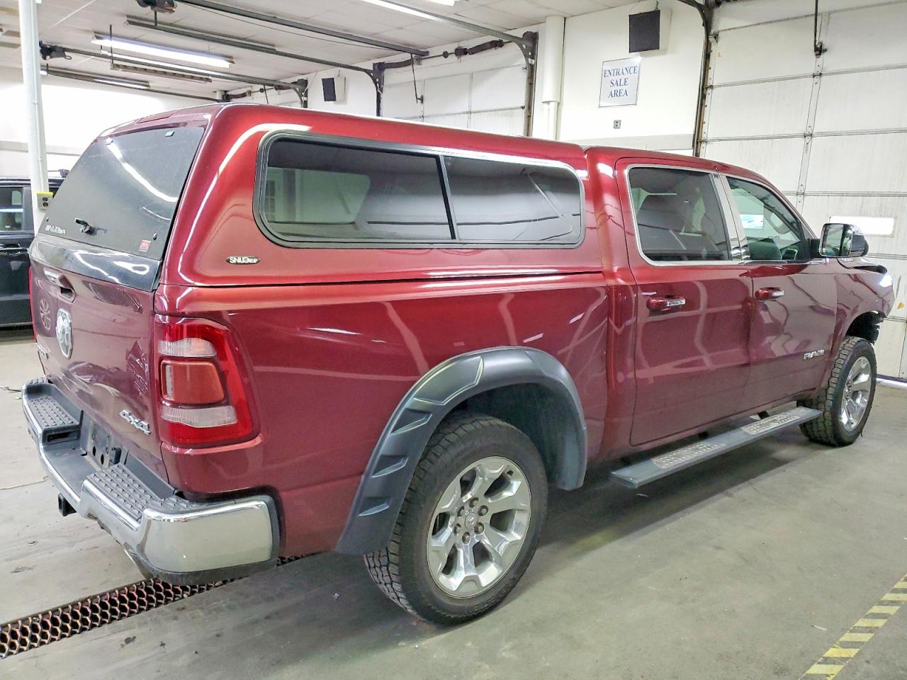 2019 RAM 1500 LARAMIE photo 3