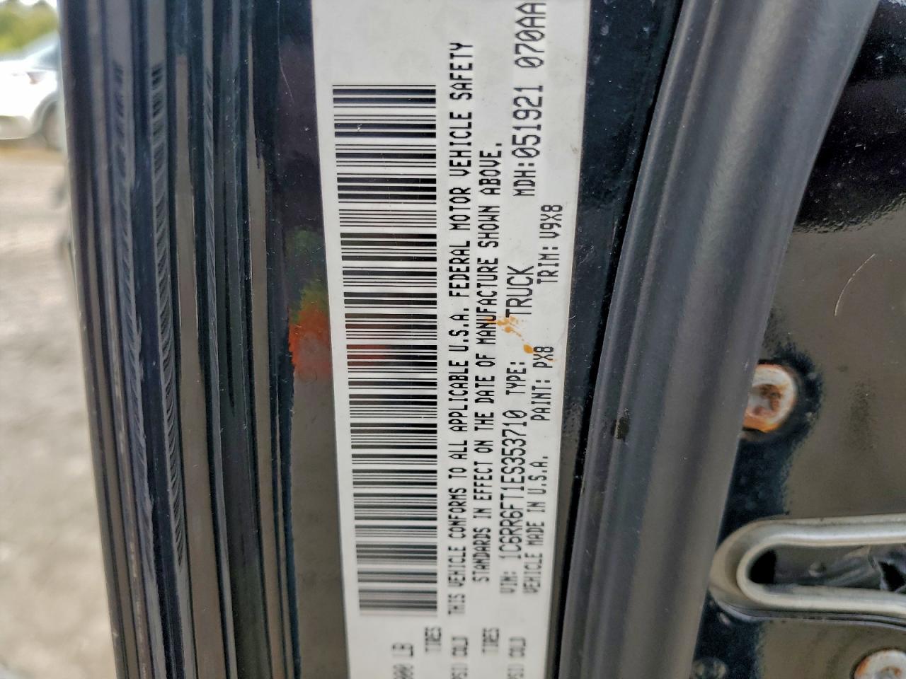 2014 RAM 1500 ST photo 13