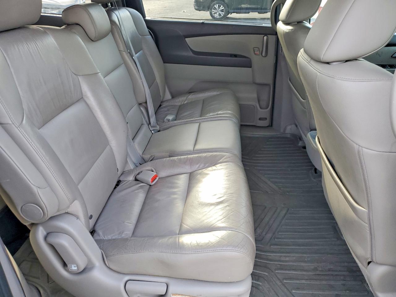 2012 HONDA ODYSSEY EXL photo 11