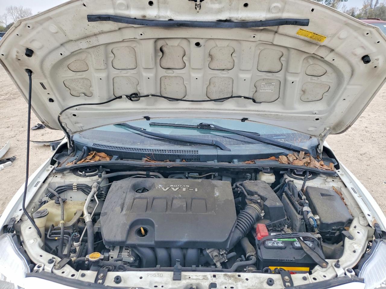 2010 TOYOTA COROLLA BASE photo 11