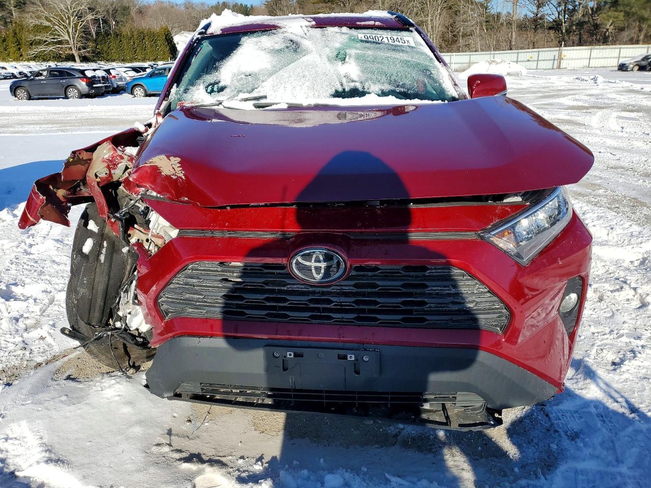 2021 TOYOTA RAV4 XLE photo 9