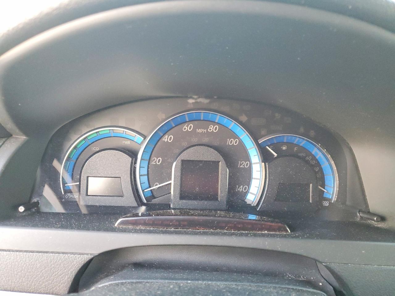 2012 TOYOTA CAMRY HYBRID photo 9