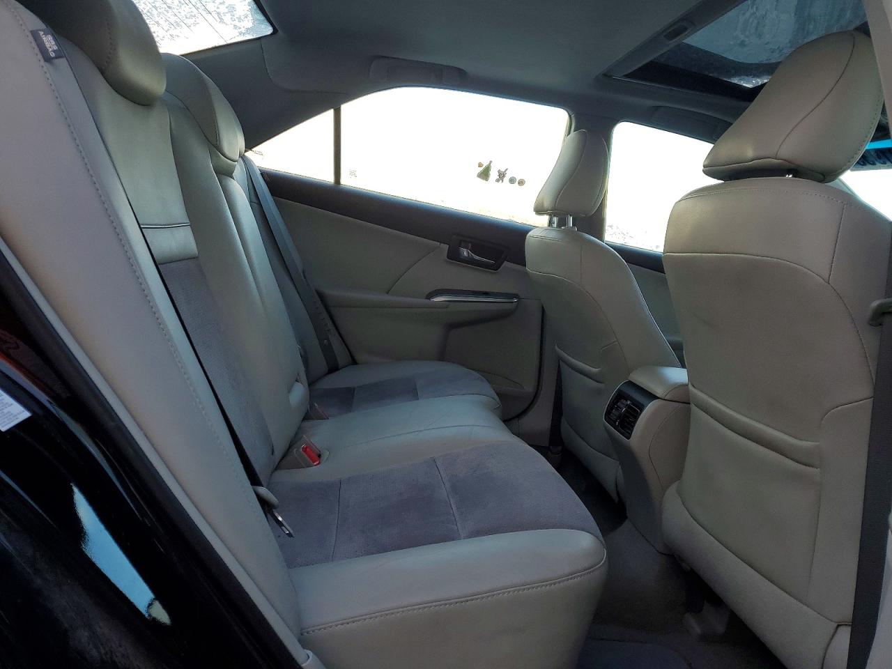 2012 TOYOTA CAMRY HYBRID photo 10