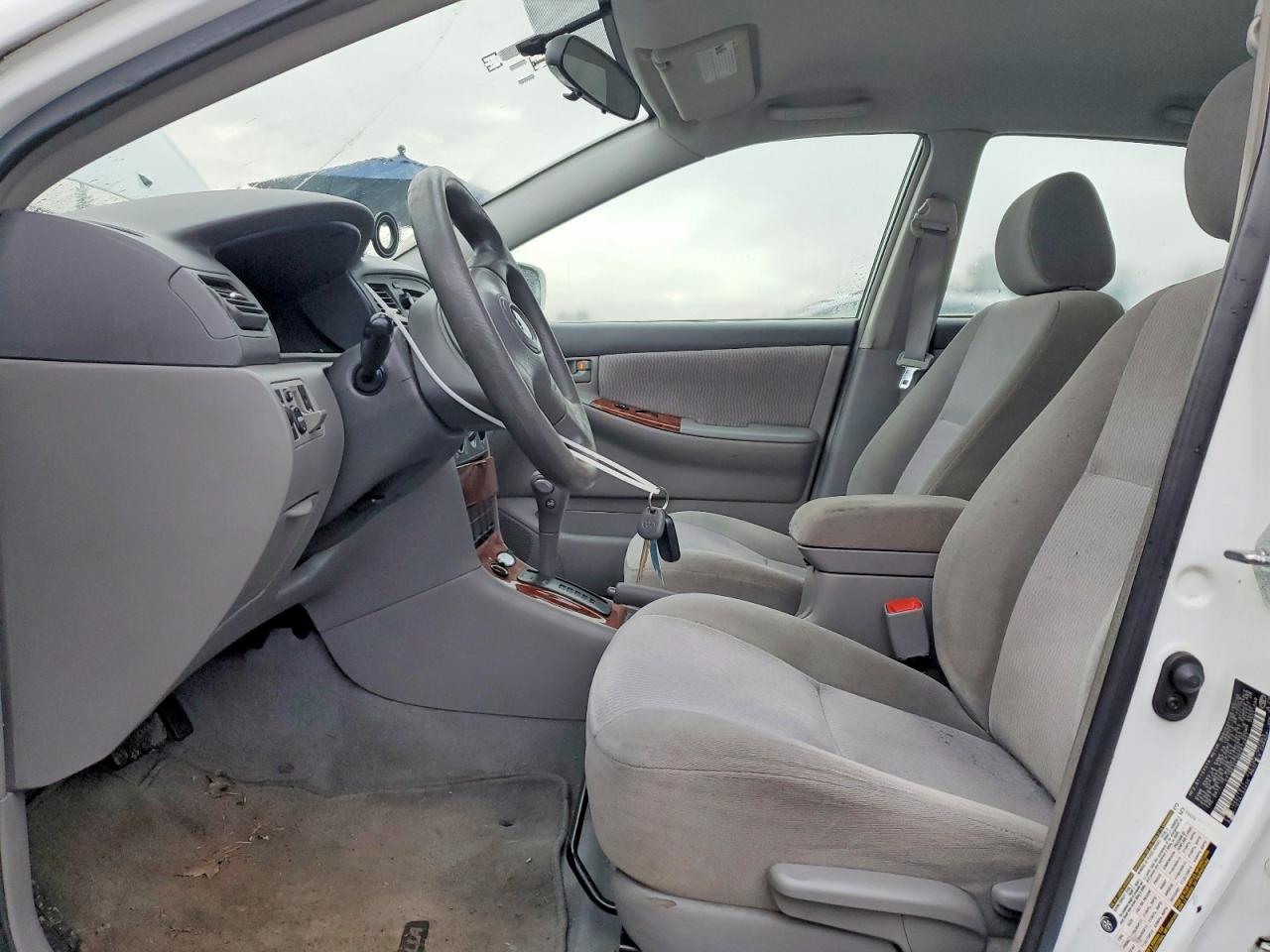 2006 TOYOTA COROLLA CE photo 7