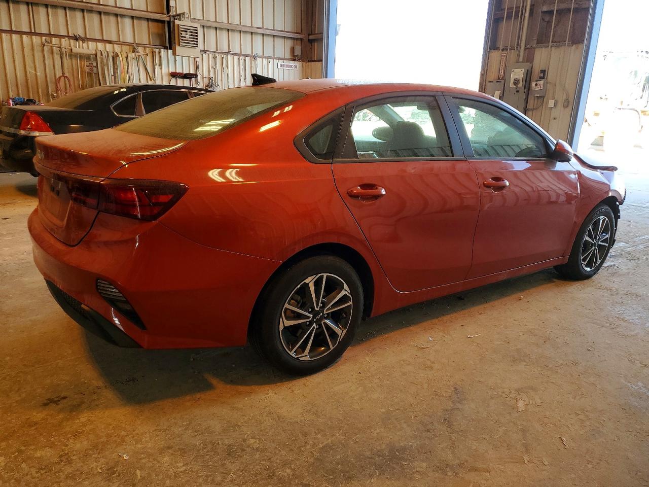 2024 KIA FORTE LX photo 3