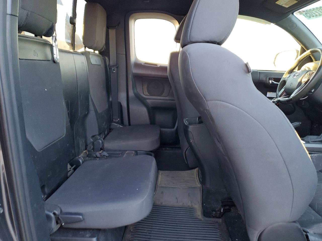 2017 TOYOTA TACOMA ACCESS CAB photo 10
