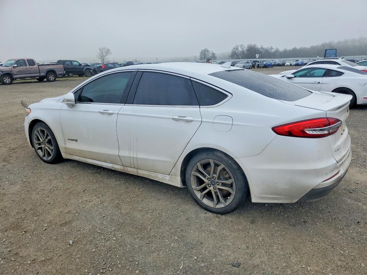 2019 FORD FUSION TITANIUM photo 2