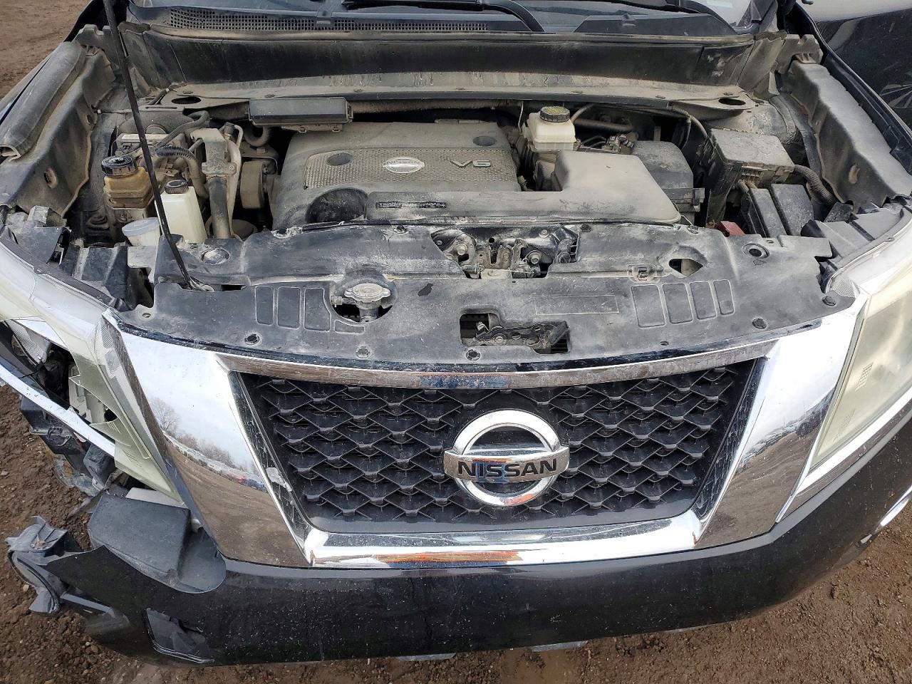 2013 NISSAN PATHFINDER S photo 12