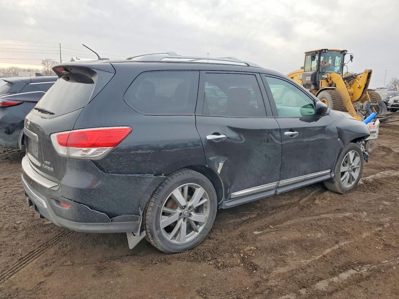 2013 NISSAN PATHFINDER S photo 3