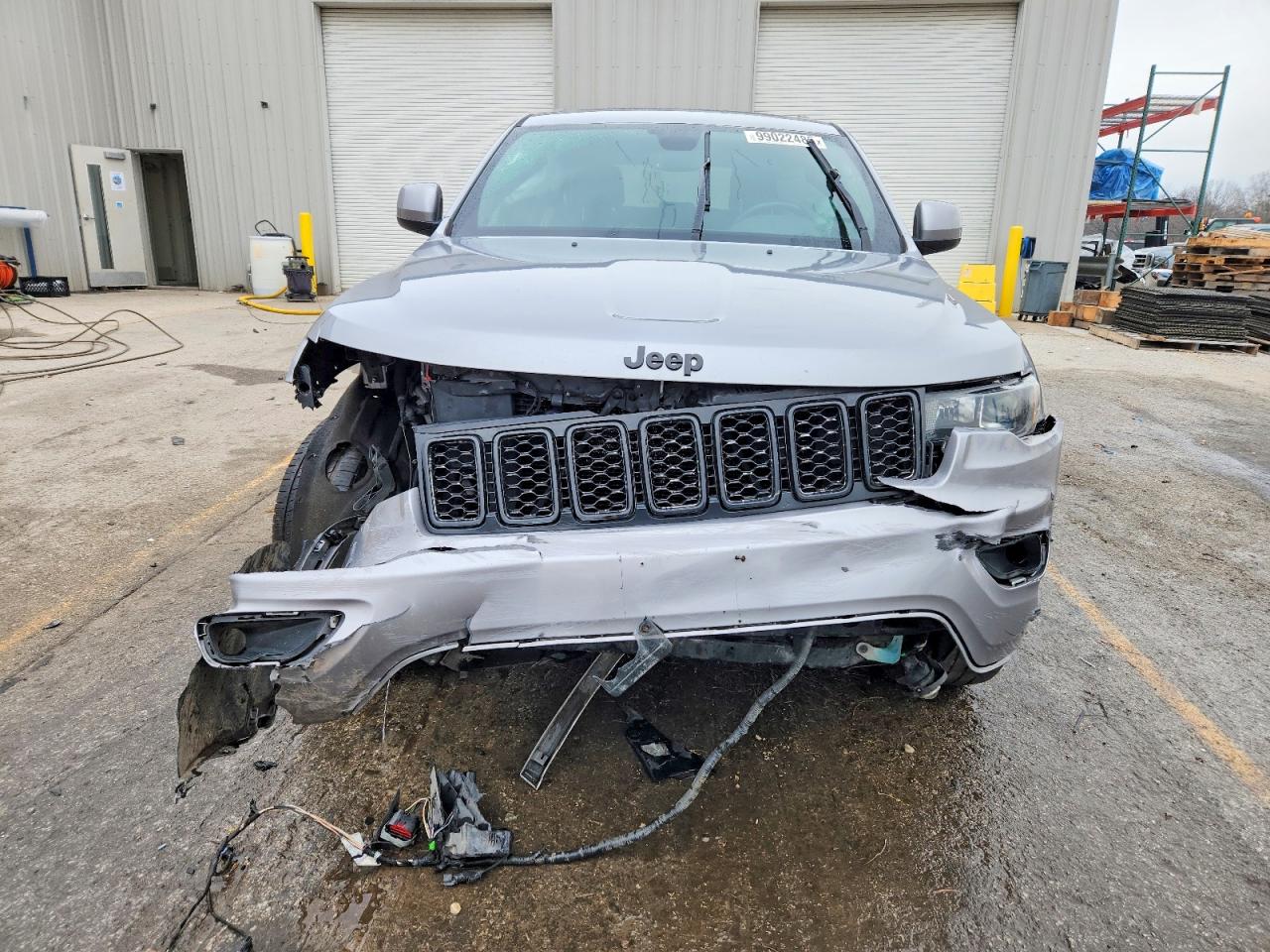2019 JEEP GRAND CHEROKEE LAREDO photo 5