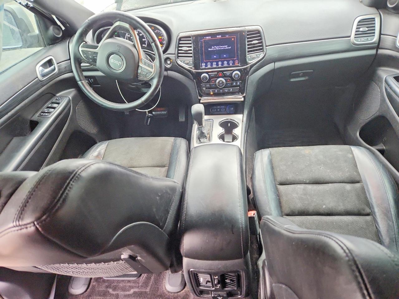 2019 JEEP GRAND CHEROKEE LAREDO photo 8