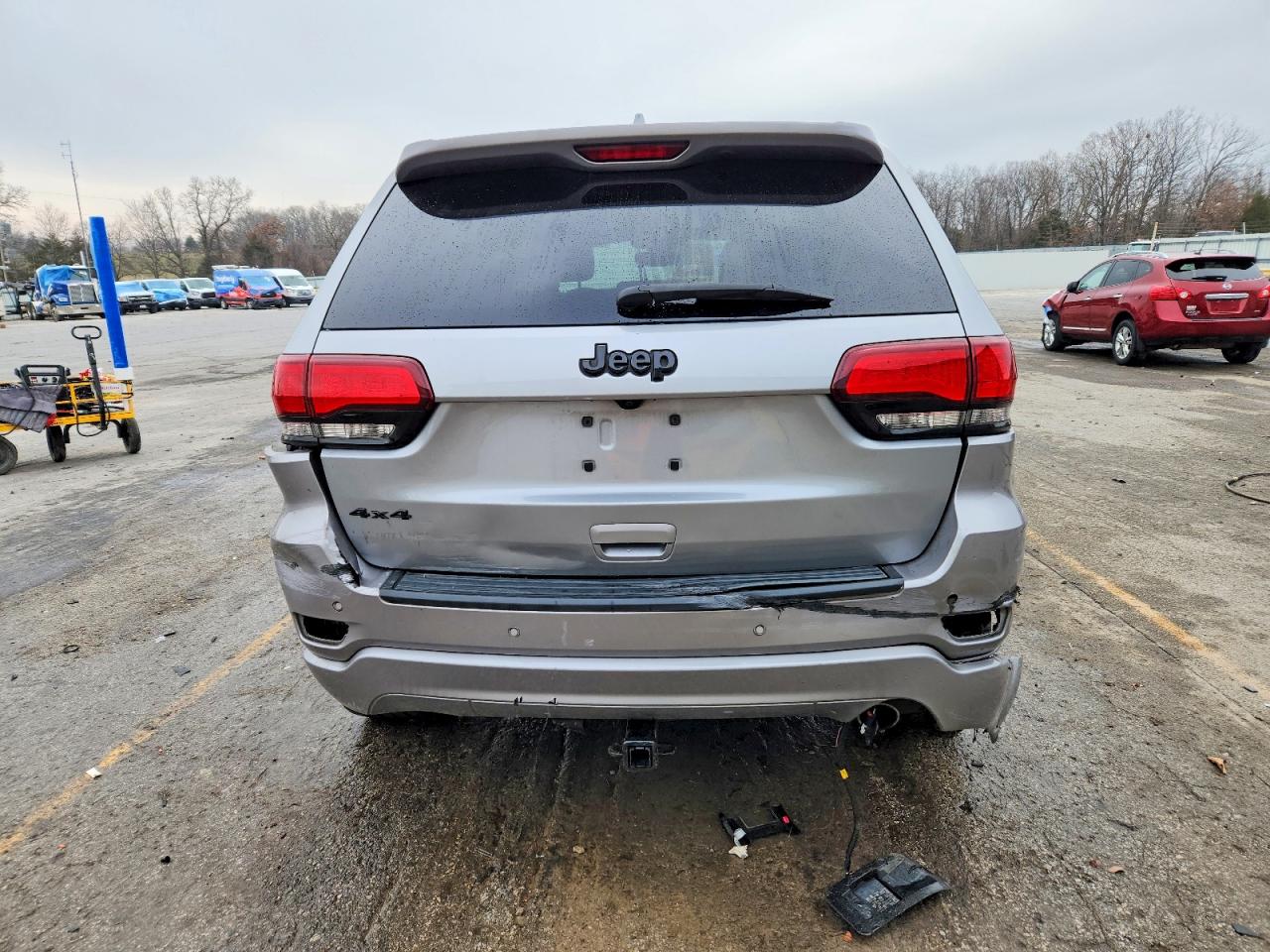 2019 JEEP GRAND CHEROKEE LAREDO photo 6