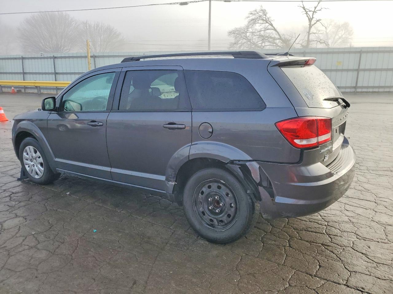 2015 DODGE JOURNEY SE photo 2