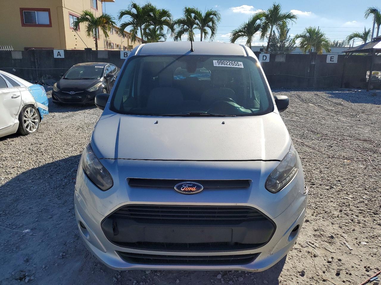 2015 FORD TRANSIT CONNECT XLT photo 5