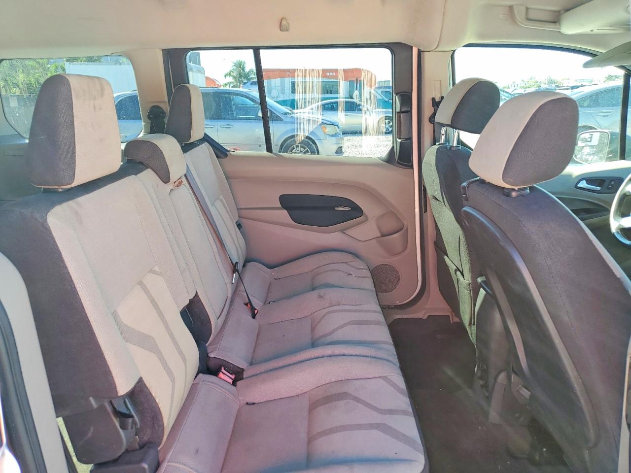 2015 FORD TRANSIT CONNECT XLT photo 11