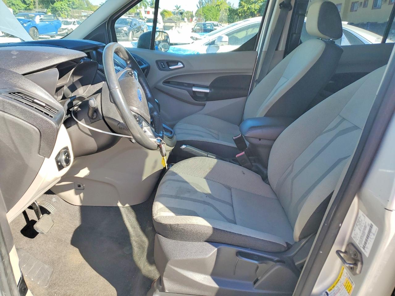 2015 FORD TRANSIT CONNECT XLT photo 7