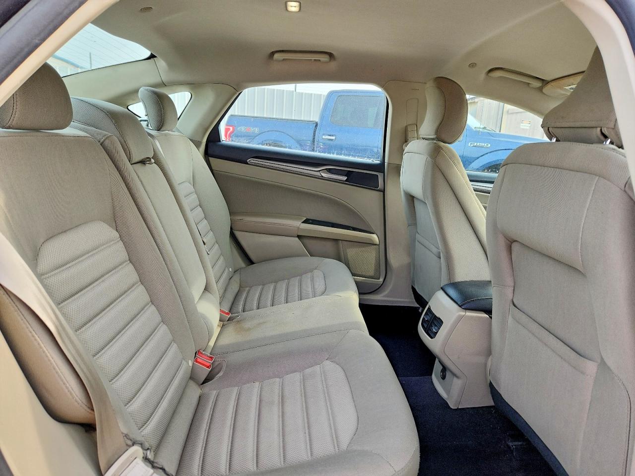 2019 FORD FUSION SE photo 19